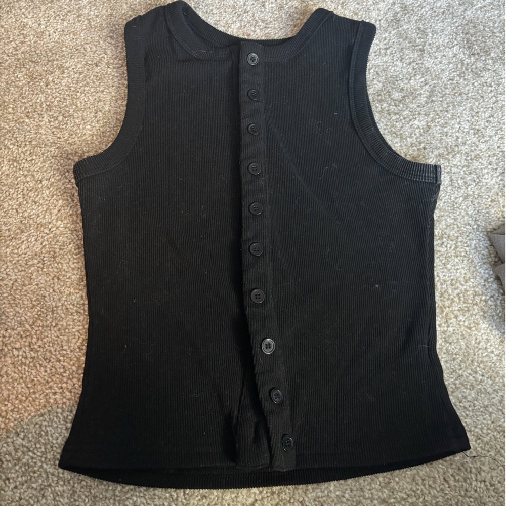 Black Ribbed Button-Back Tank